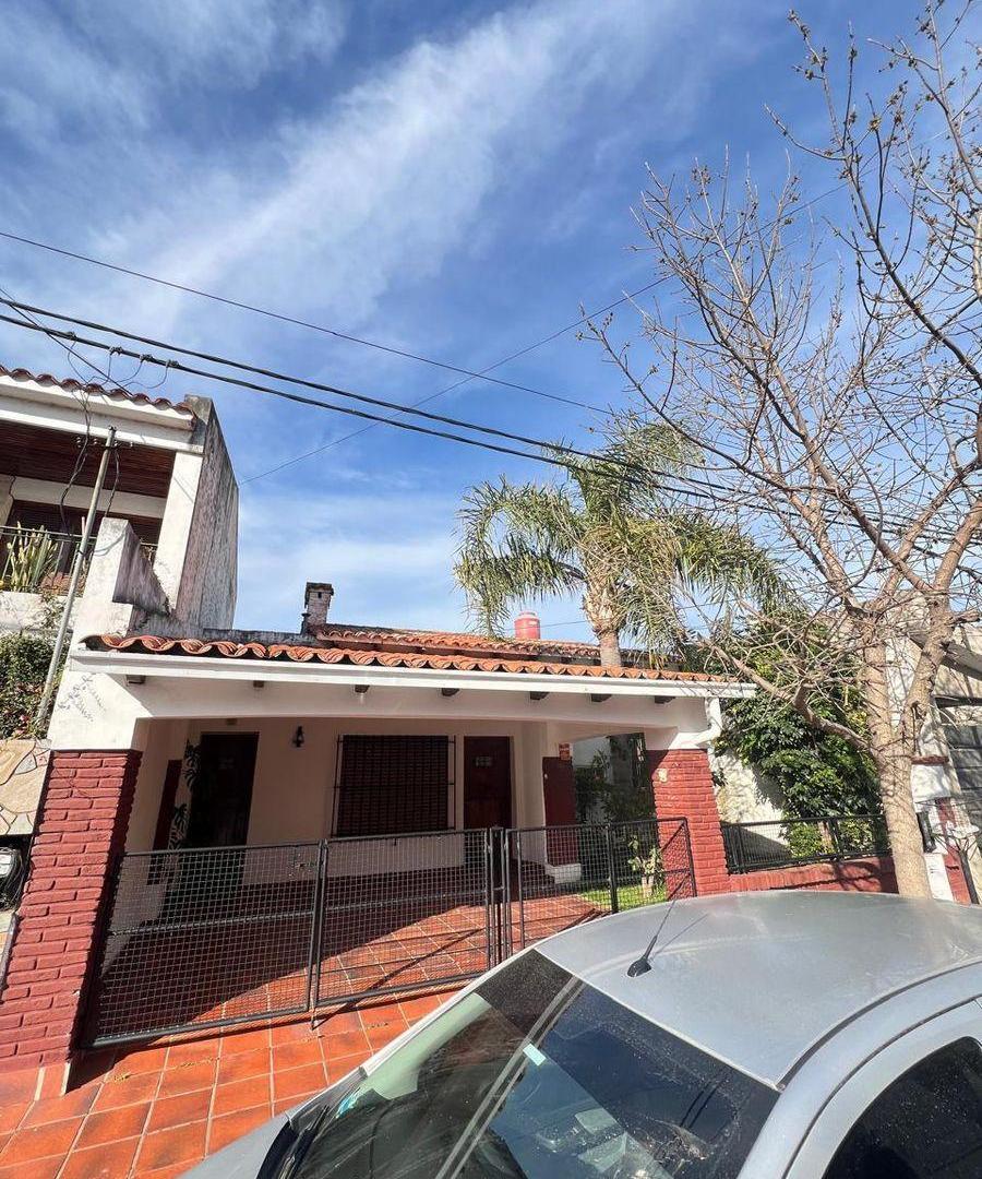Foto de Casa 2 dormitorios en barrio 7 Jefes, imagen 1