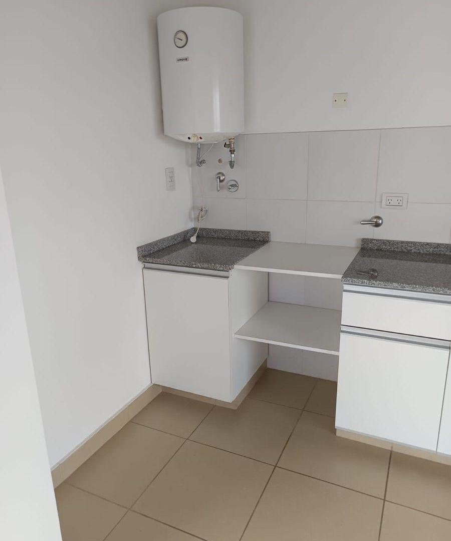 Foto de DEPARTAMENTO DE 1 DORMITORIO EN ALQUILER - GUADALUPE, imagen 3
