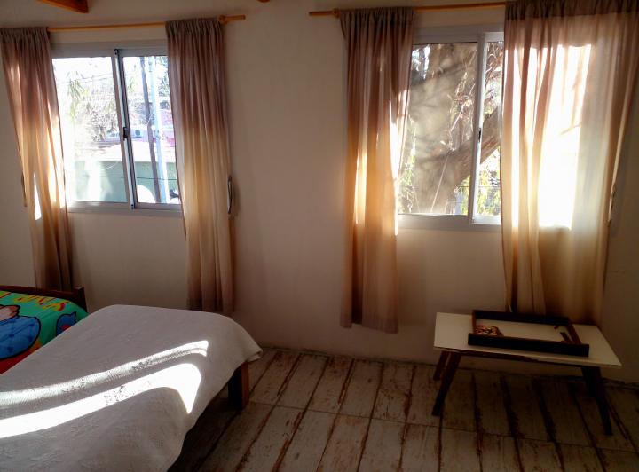 Dueño directo vende fisherton 4 dormitorios d contado  se puede charlar. 4