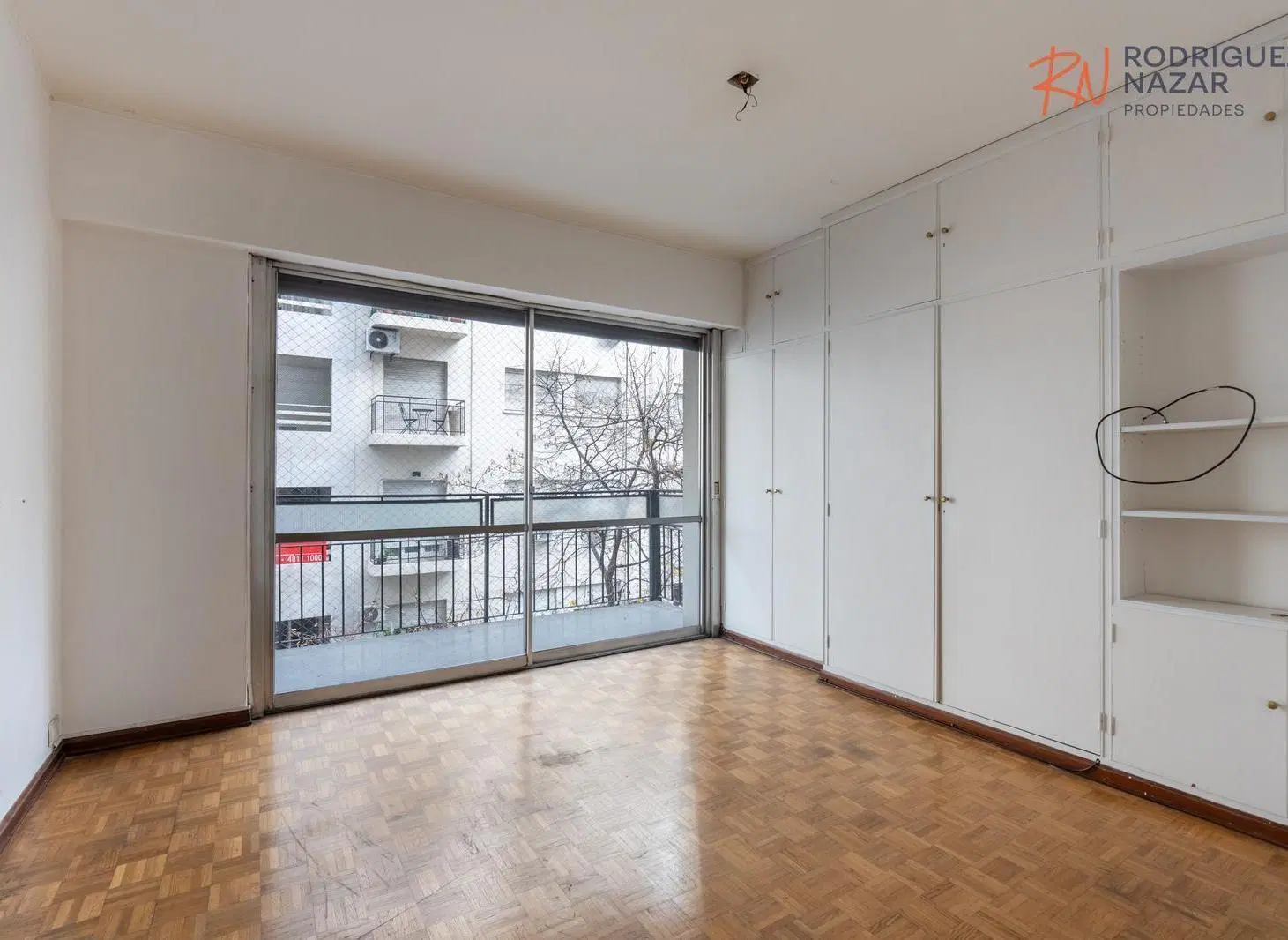 Venta de 3 ambientes con cochera en Recoleta. 2