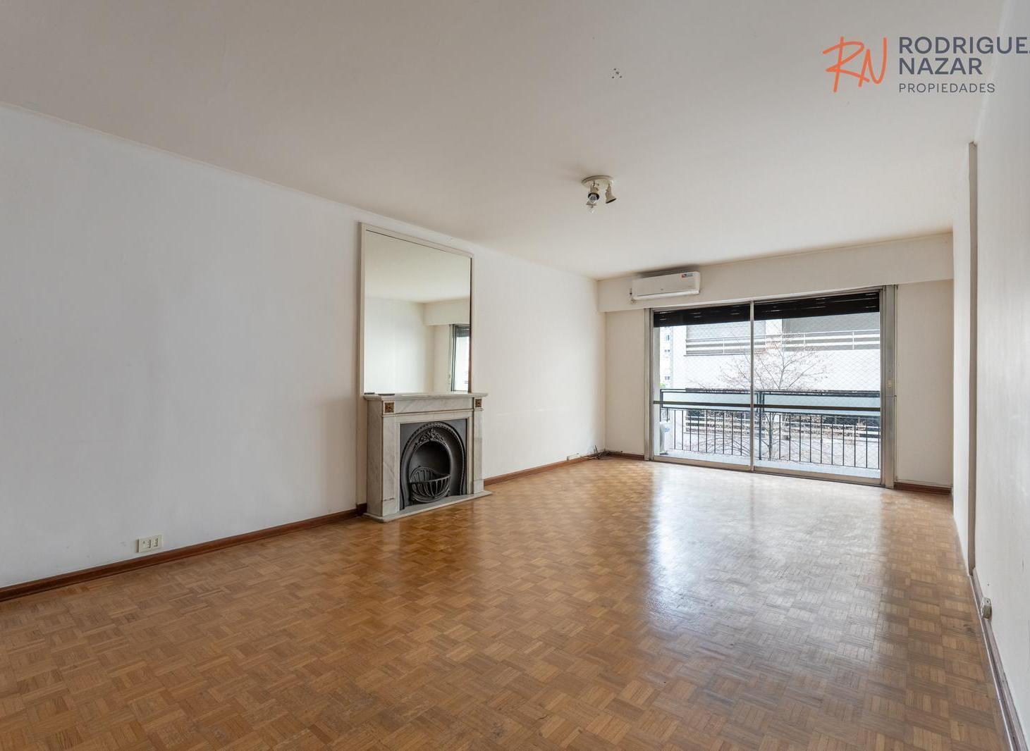 Venta de 3 ambientes con cochera en Recoleta.
