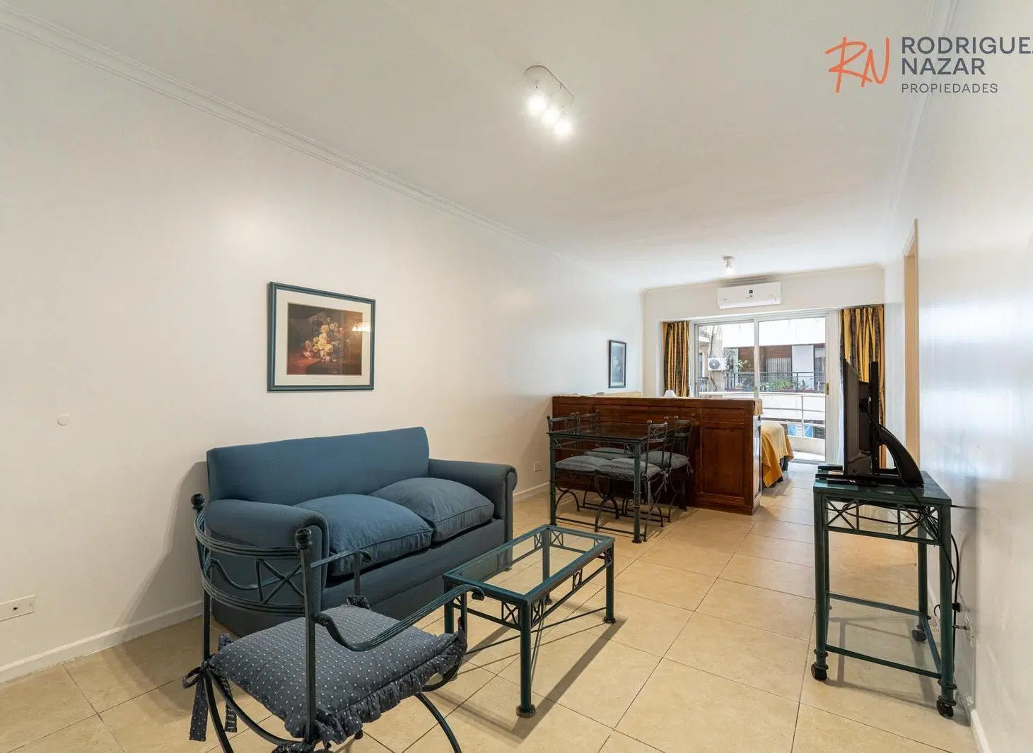 Venta de monoambiente amoblado en Recoleta. 4