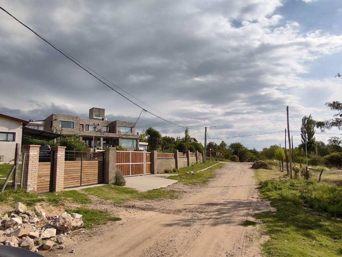 Terreno en Excelente Barrio de Villa Giardino, Córdoba. 5