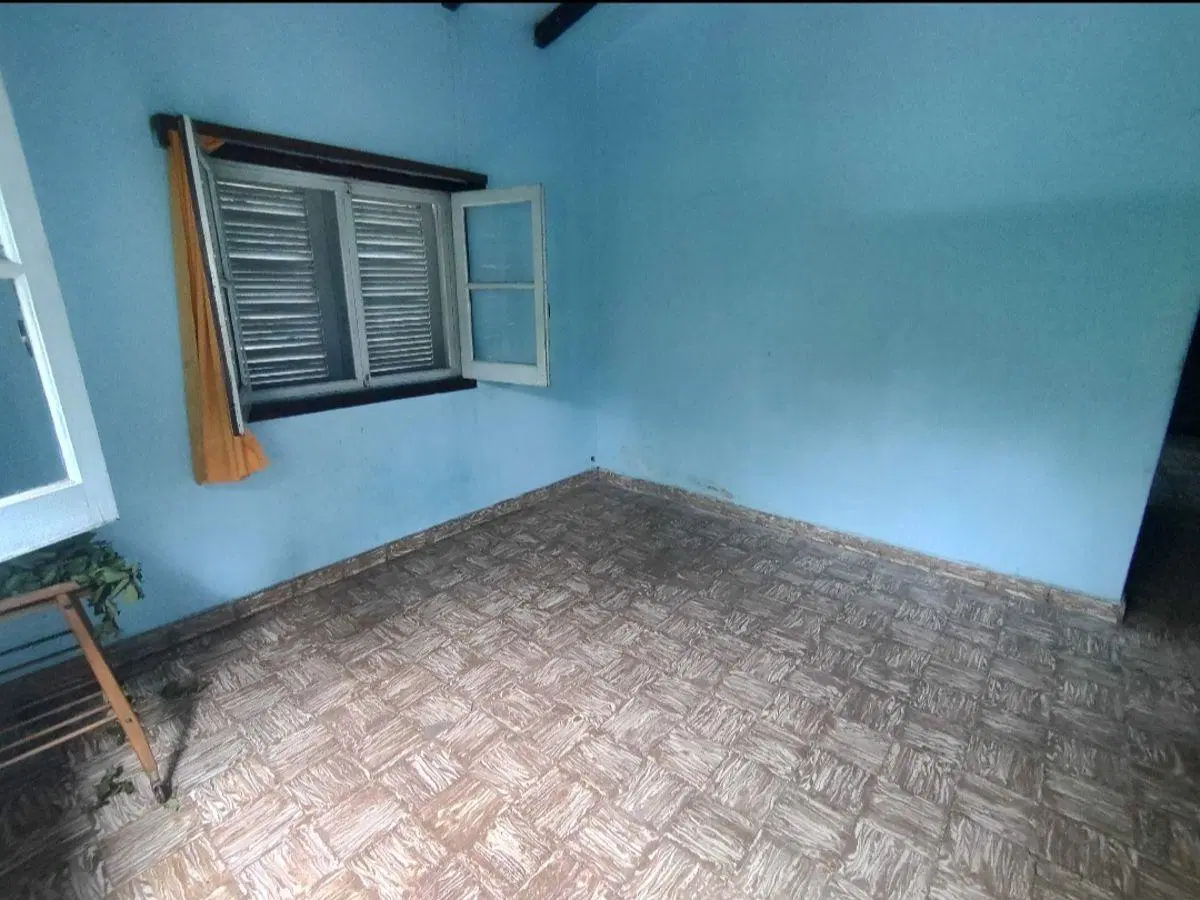 CASA A RECICLAR- LOS COCOS - B° CENTRO 3