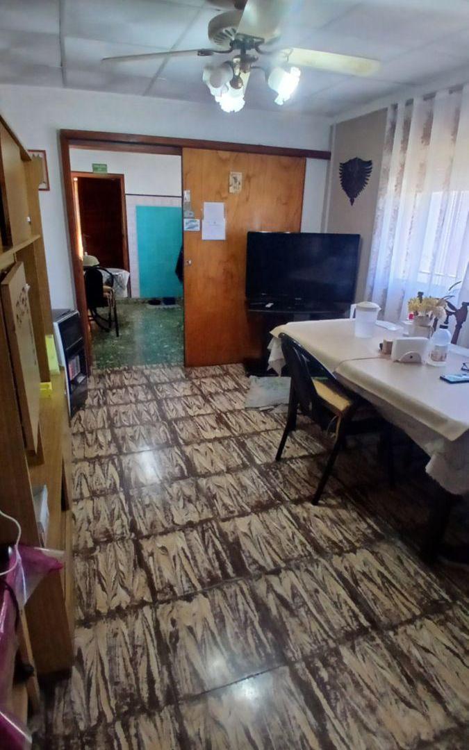 Foto de CASA CON DEPARTAMENTO EN LA FALDA, imagen 2