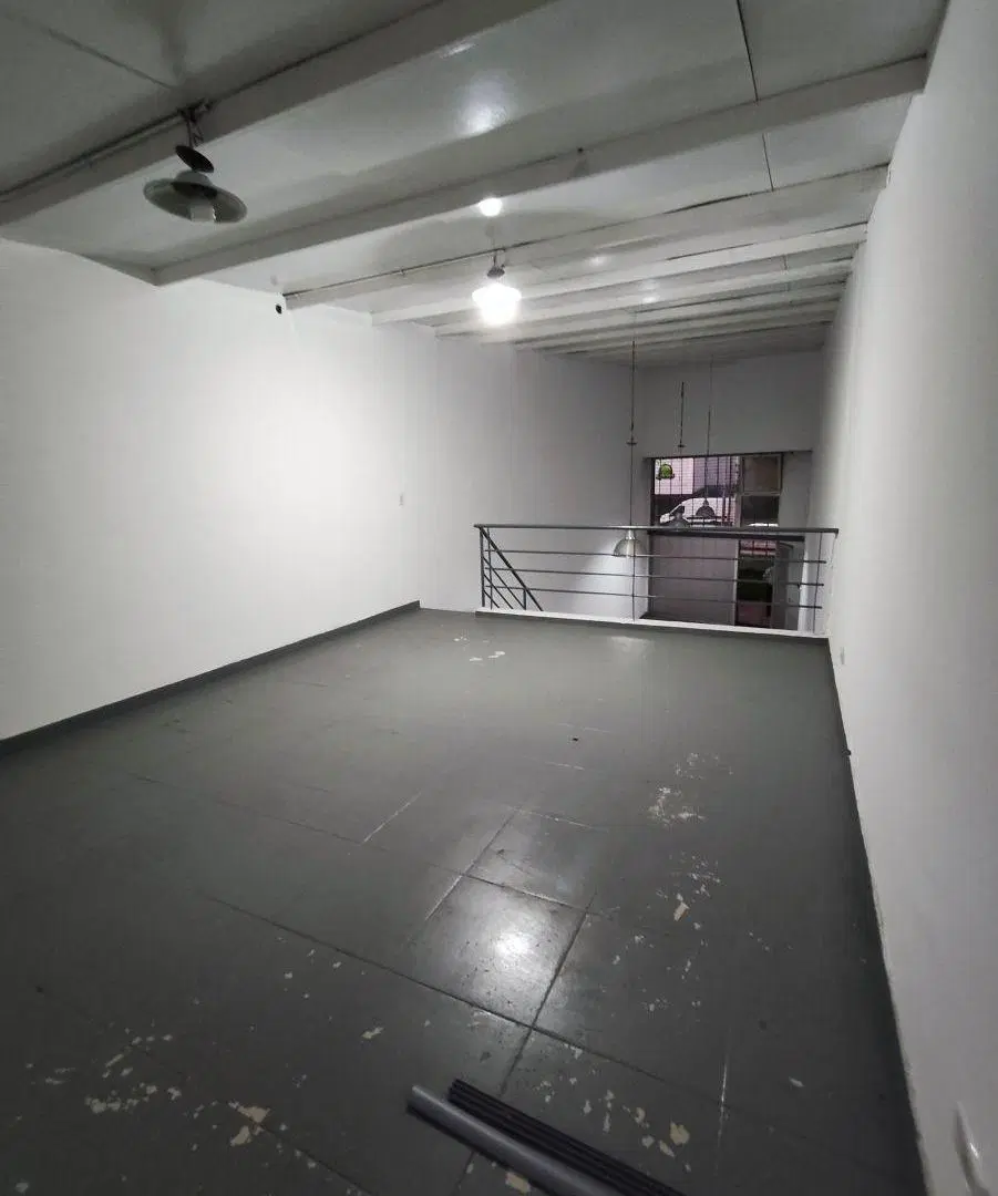 Local comercial de 90 m² en alquiler, EVA PERON 5500-ZONA CONCESIONARIAS 5