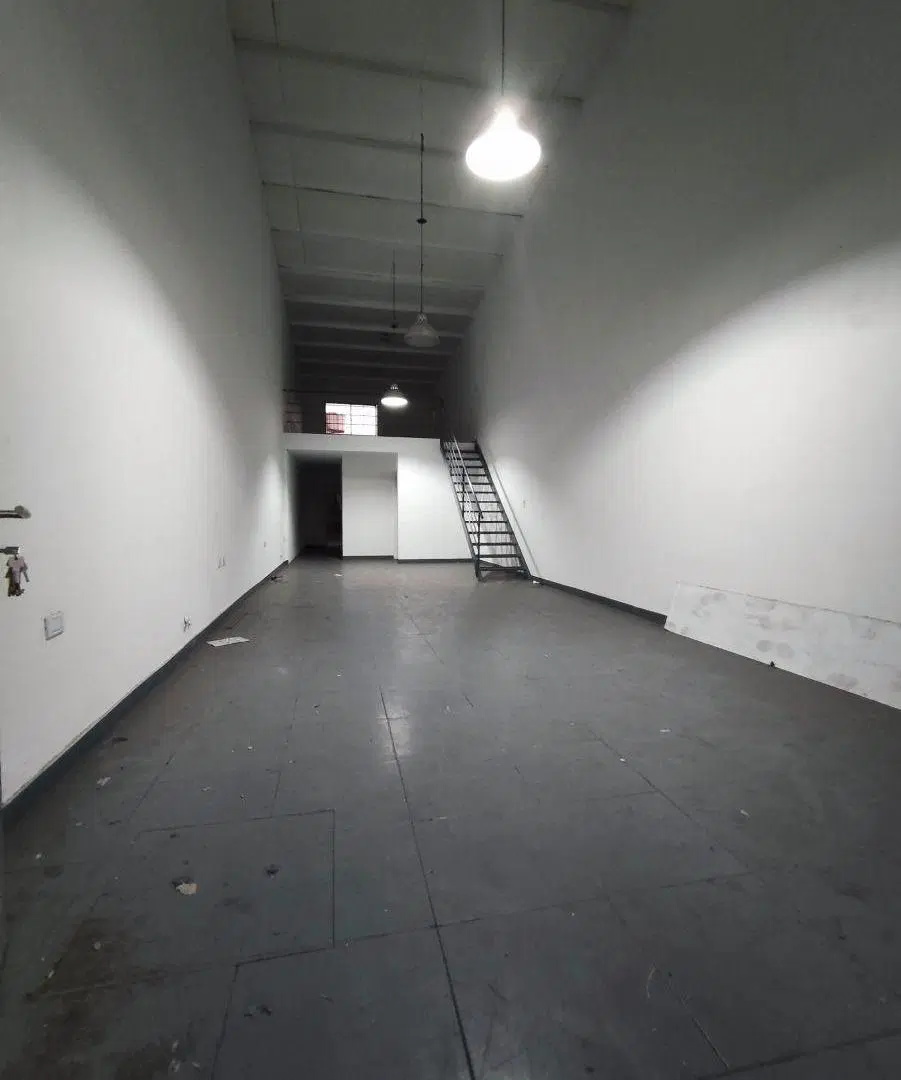 Local comercial de 90 m² en alquiler, EVA PERON 5500-ZONA CONCESIONARIAS 1
