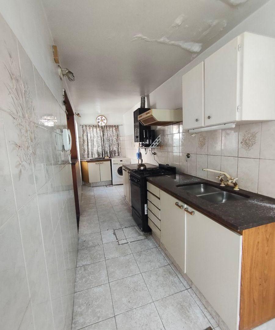 Foto de Venta Casa interna unica de 3 dormitorio- Windells N* 820 B- a 1 cuadra, imagen 4