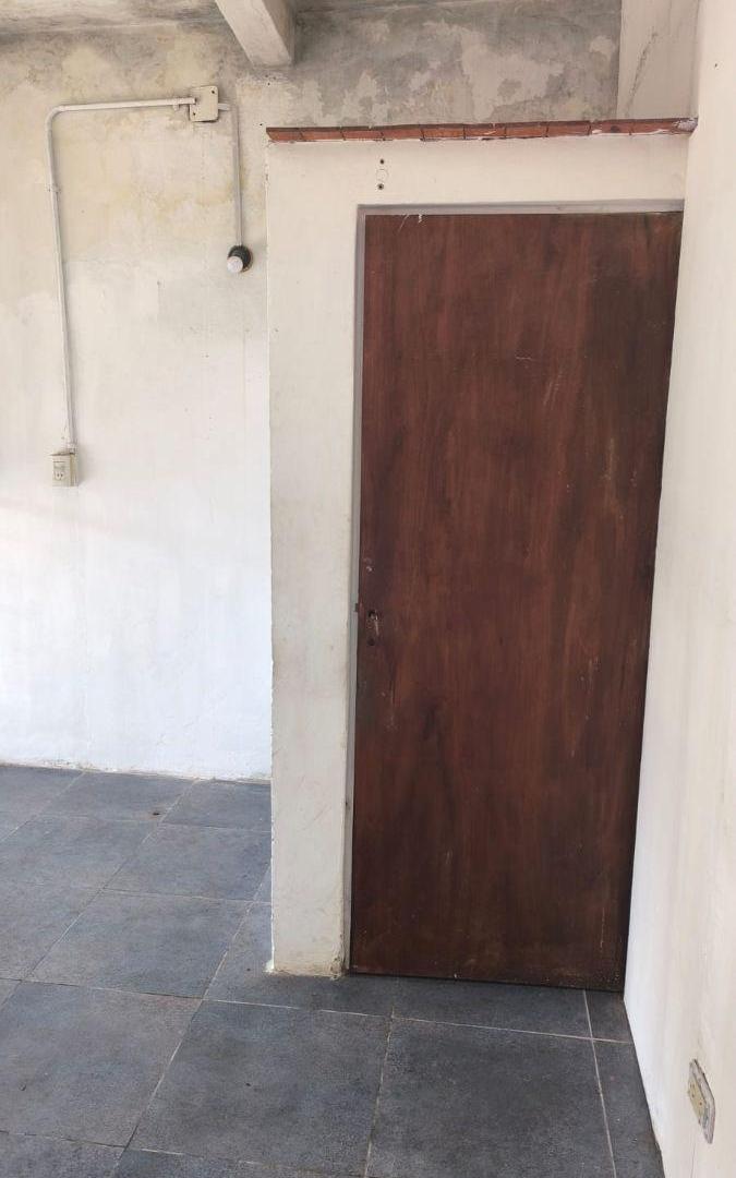 Foto de Local de 20 m² en alquiler en Junín 5385 Rosario, imagen 5
