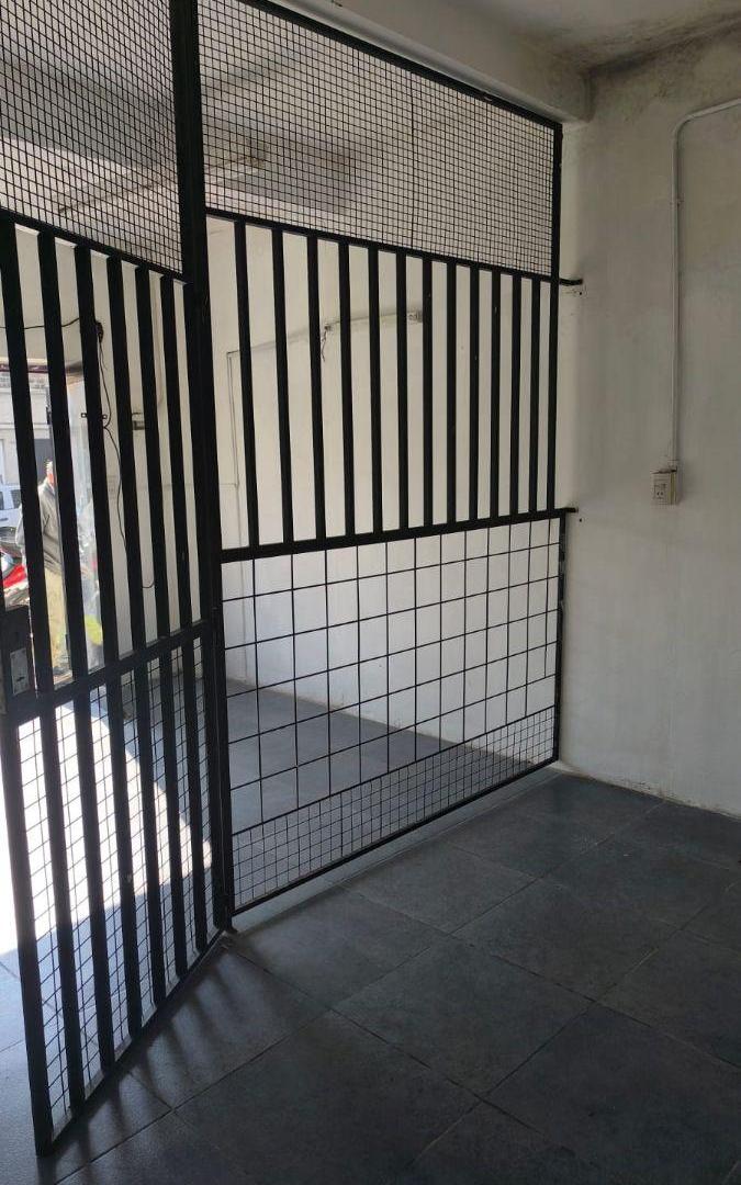 Foto de Local de 20 m² en alquiler en Junín 5385 Rosario, imagen 1