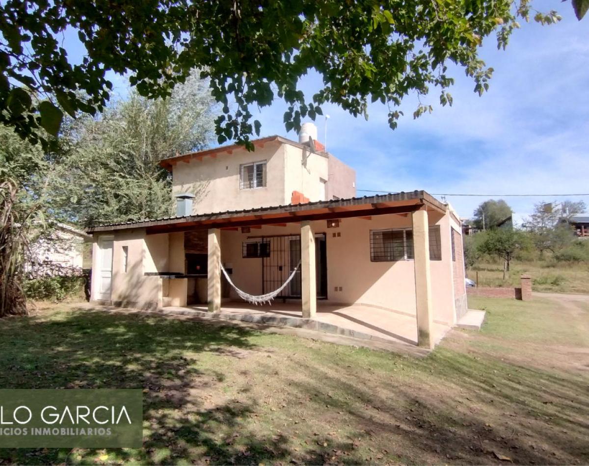 Casa con 3 Dorm. en Santa Rosa de Calamuchita 2
