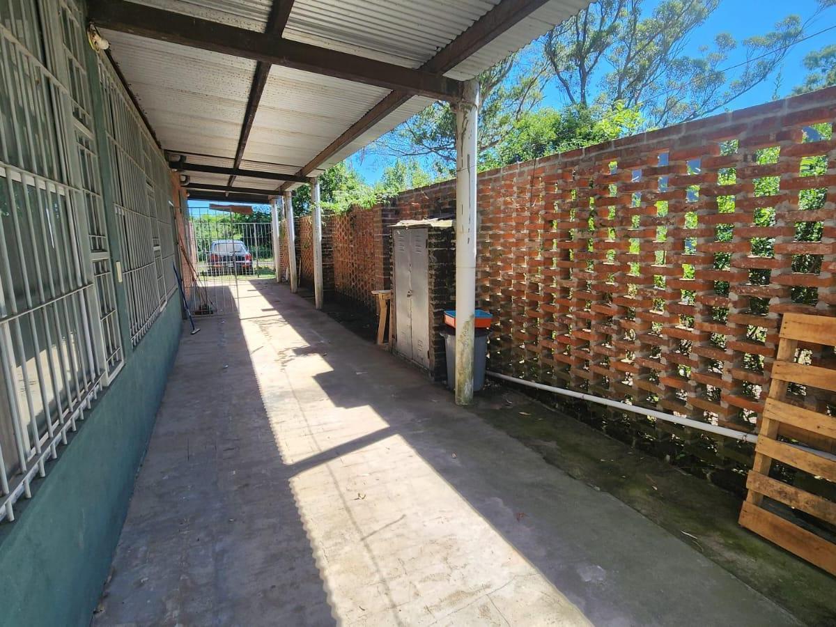 Oportunidad Casa Quinta en Barrio Caima en Excelente Estado 4