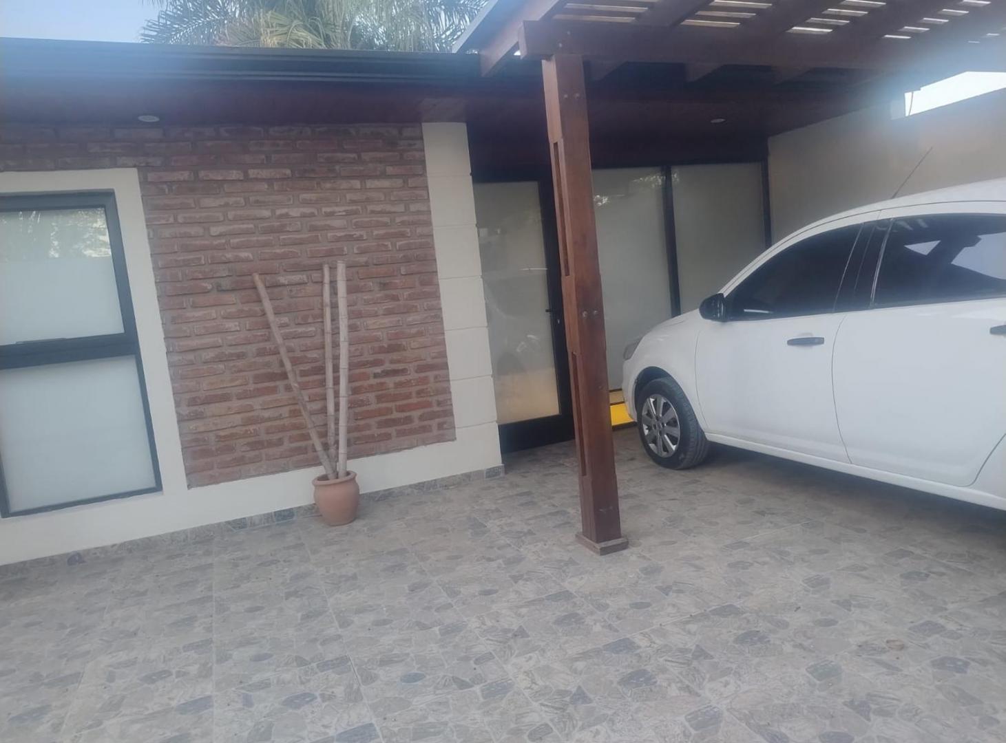 Foto de Moderna Propiedad de 2 dormitorios frente al Liceo en Recreo, imagen 2
