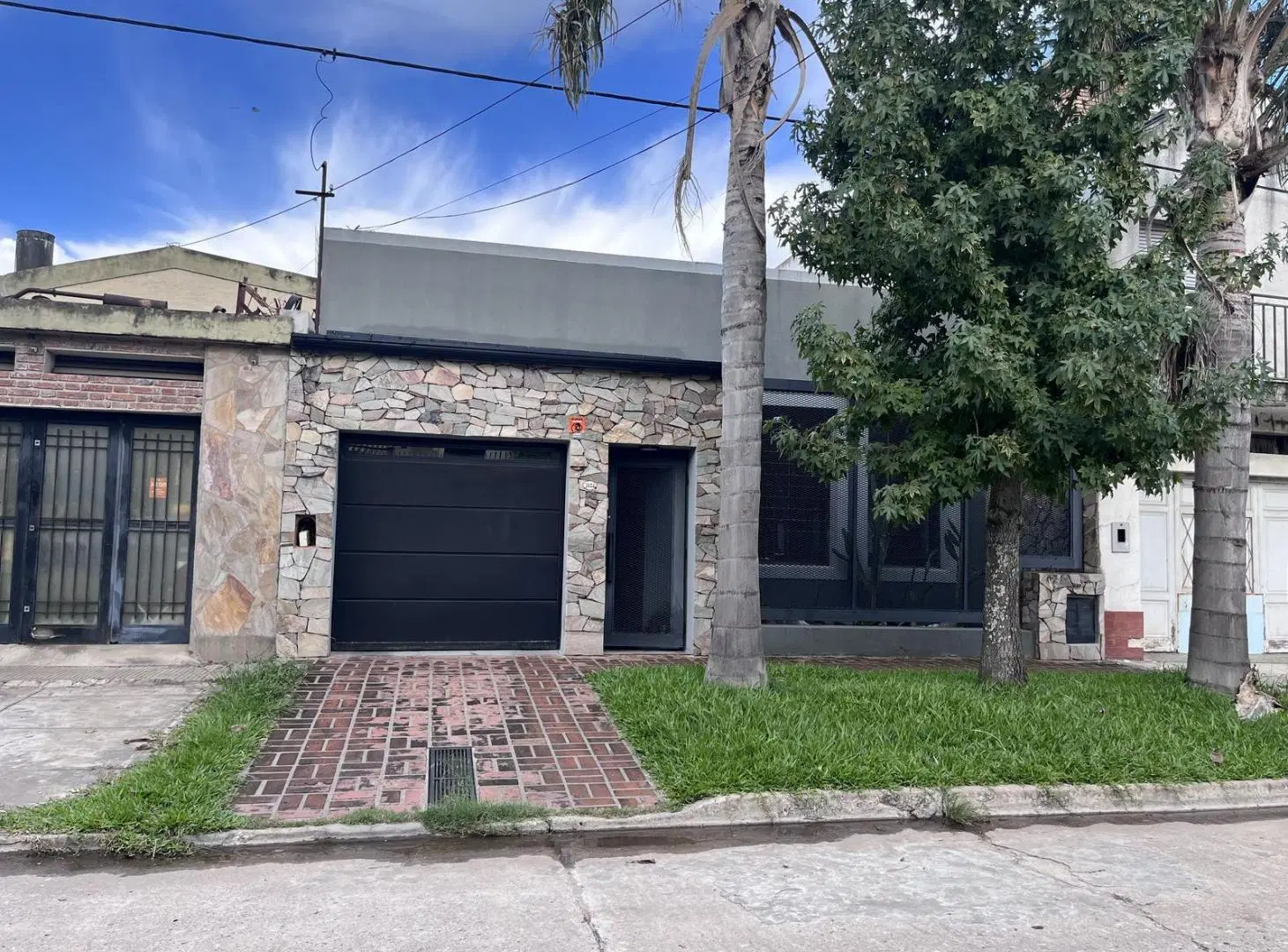 En venta casa moderna a metros de la costanera santafesina !! 2