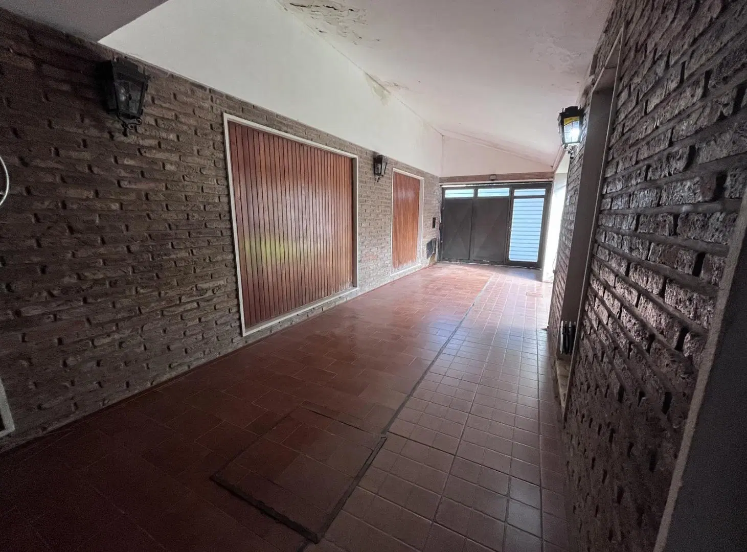 Casa en venta de 4 dorm. a 100 mts de Gral. Paz !! 3