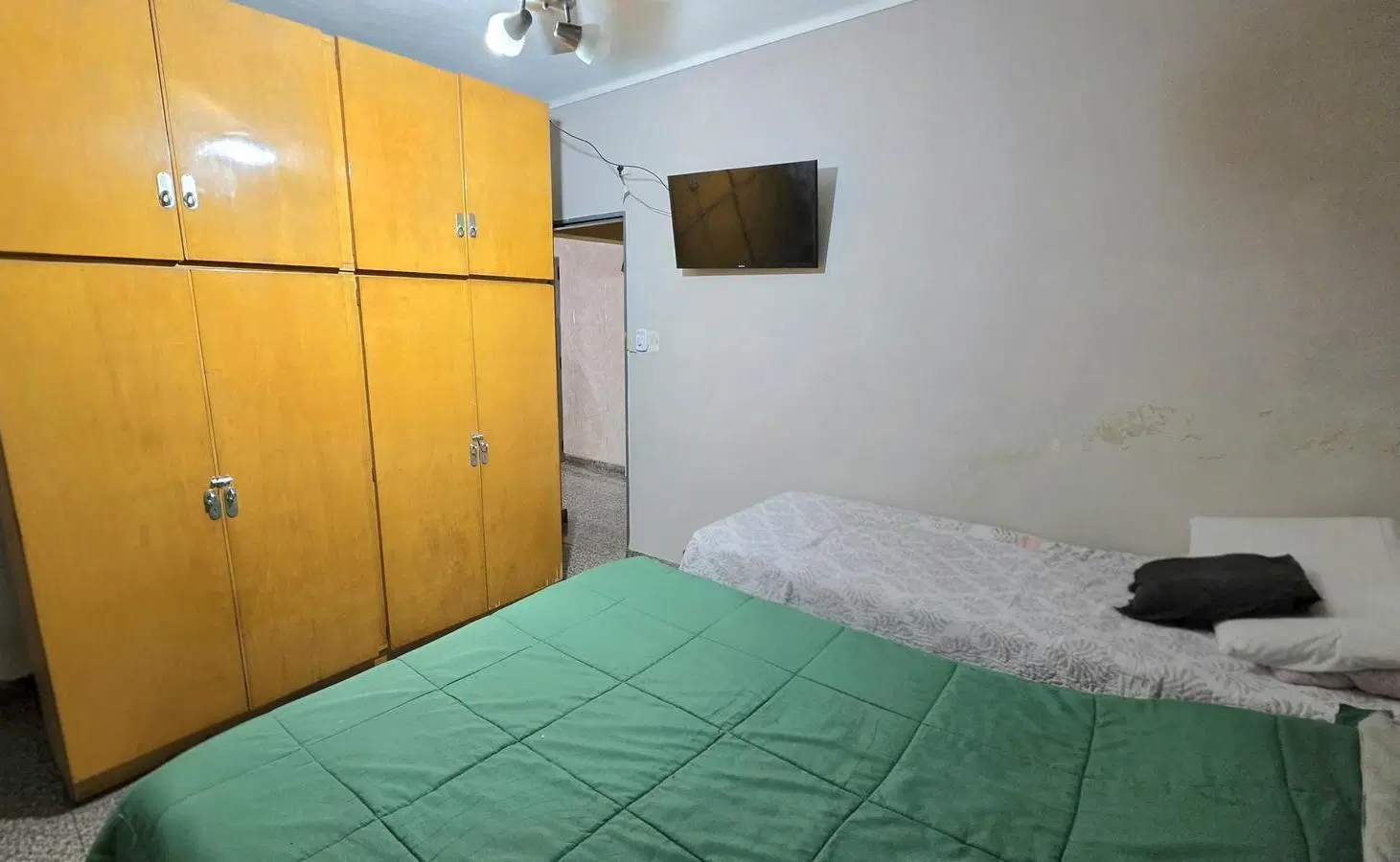 Casa interna de 2 dorm. a 200 metros de Av. Gral Paz! 1