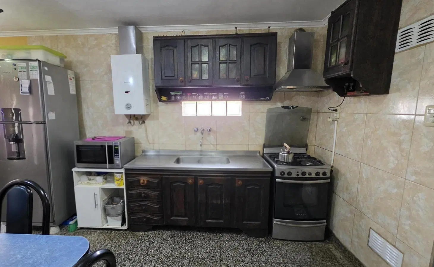 Casa interna de 2 dorm. a 200 metros de Av. Gral Paz! 2