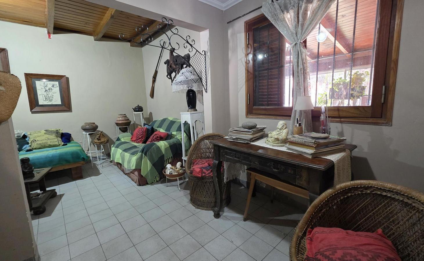 Foto de Quinta de 2 dorm en venta sobre colectora Ruta 1 KM 5. Oportunidad!, imagen 3