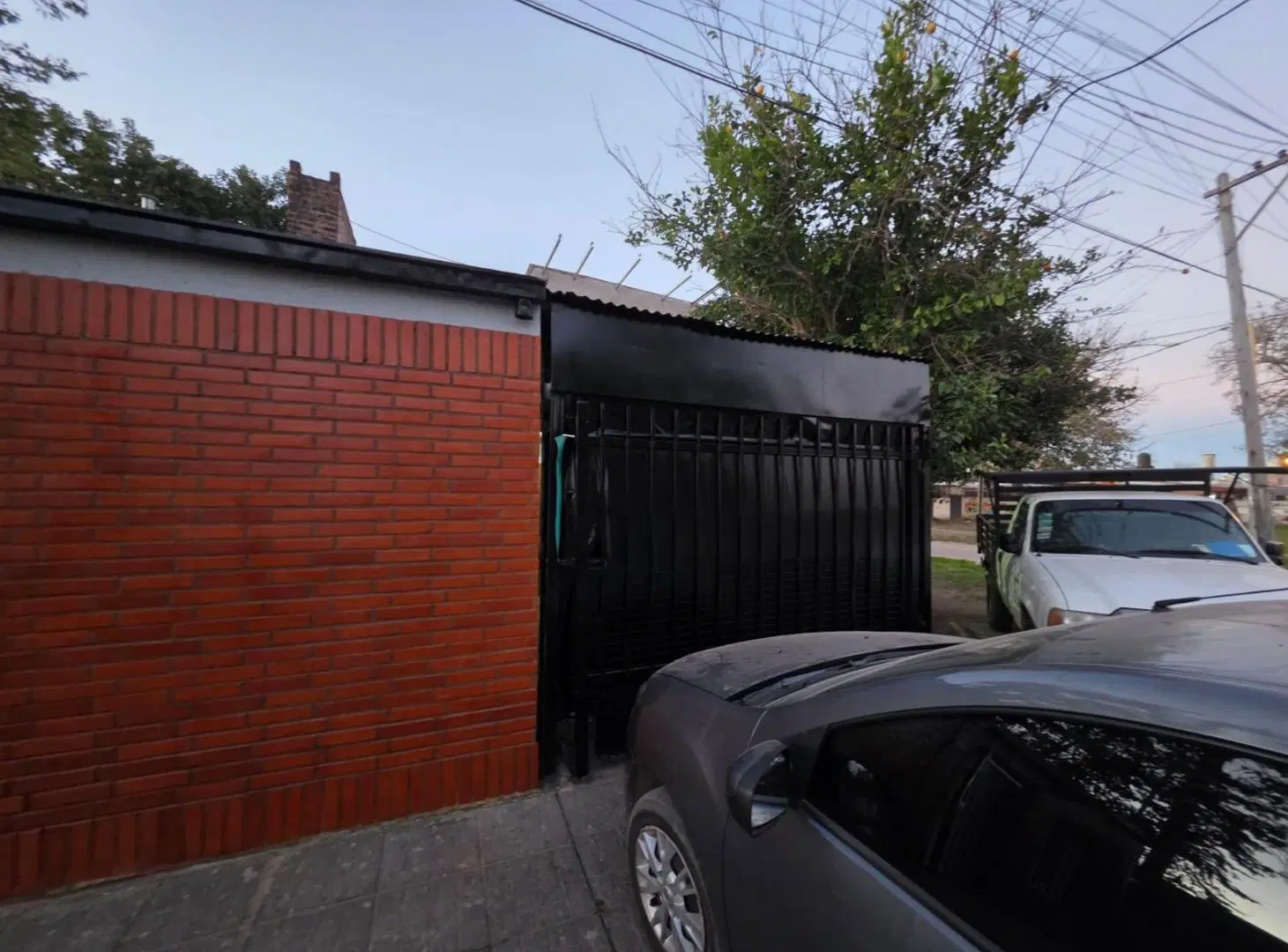 Oportunidad Casa amplia con departamento independiente 4
