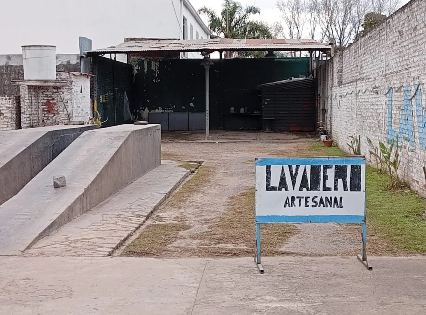 Terreno a 20 mts de AV. Aristobulo del Valle 2