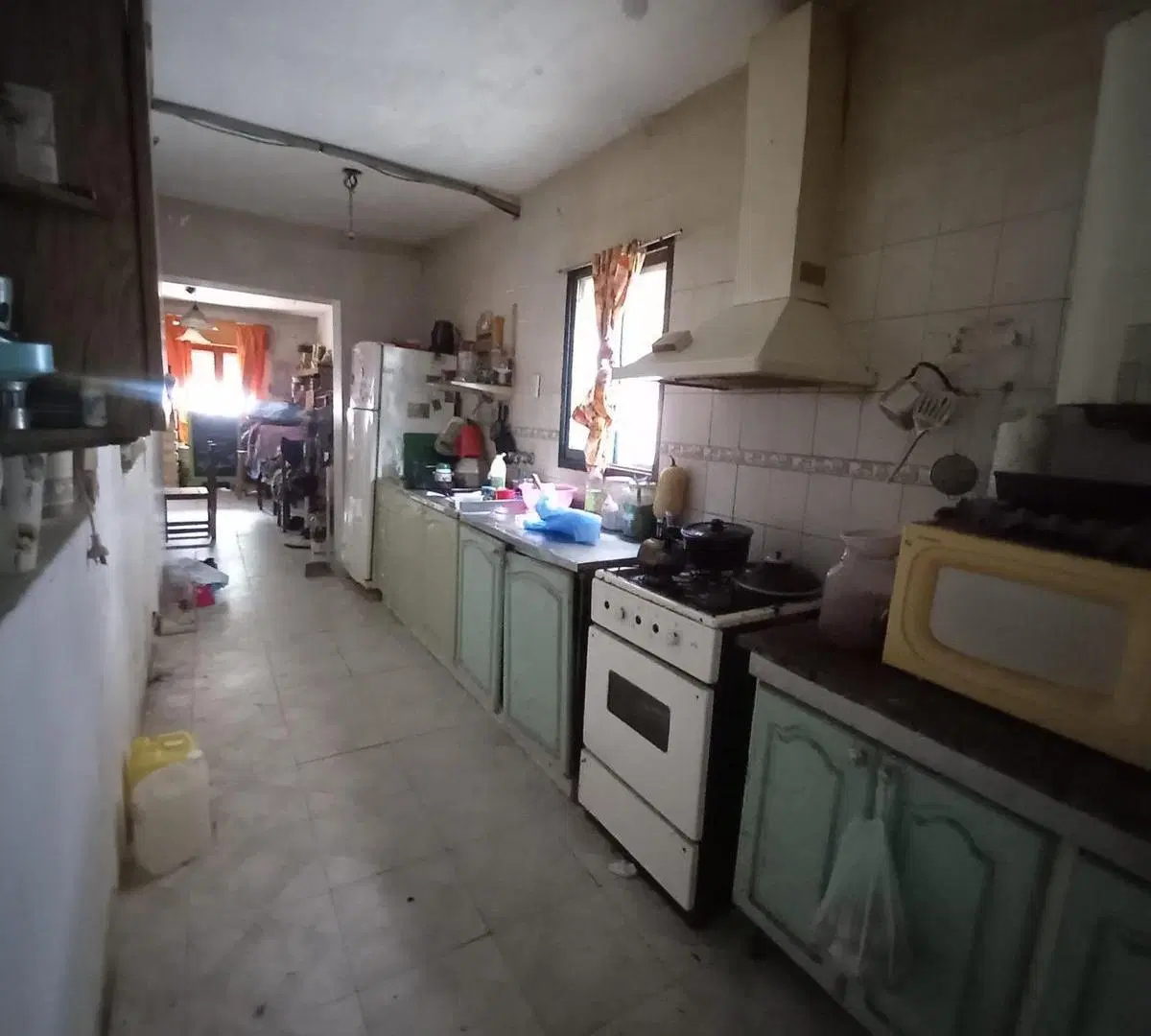 Casa a refaccionar con amplio terreno en Santa Fe 2