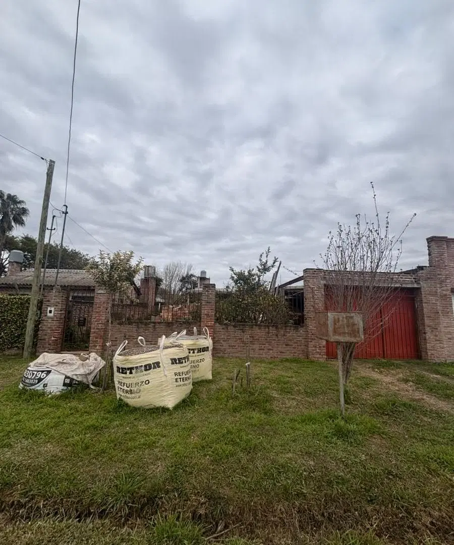 Casa de 2 dormitorios con pileta Sauce Viejo 3