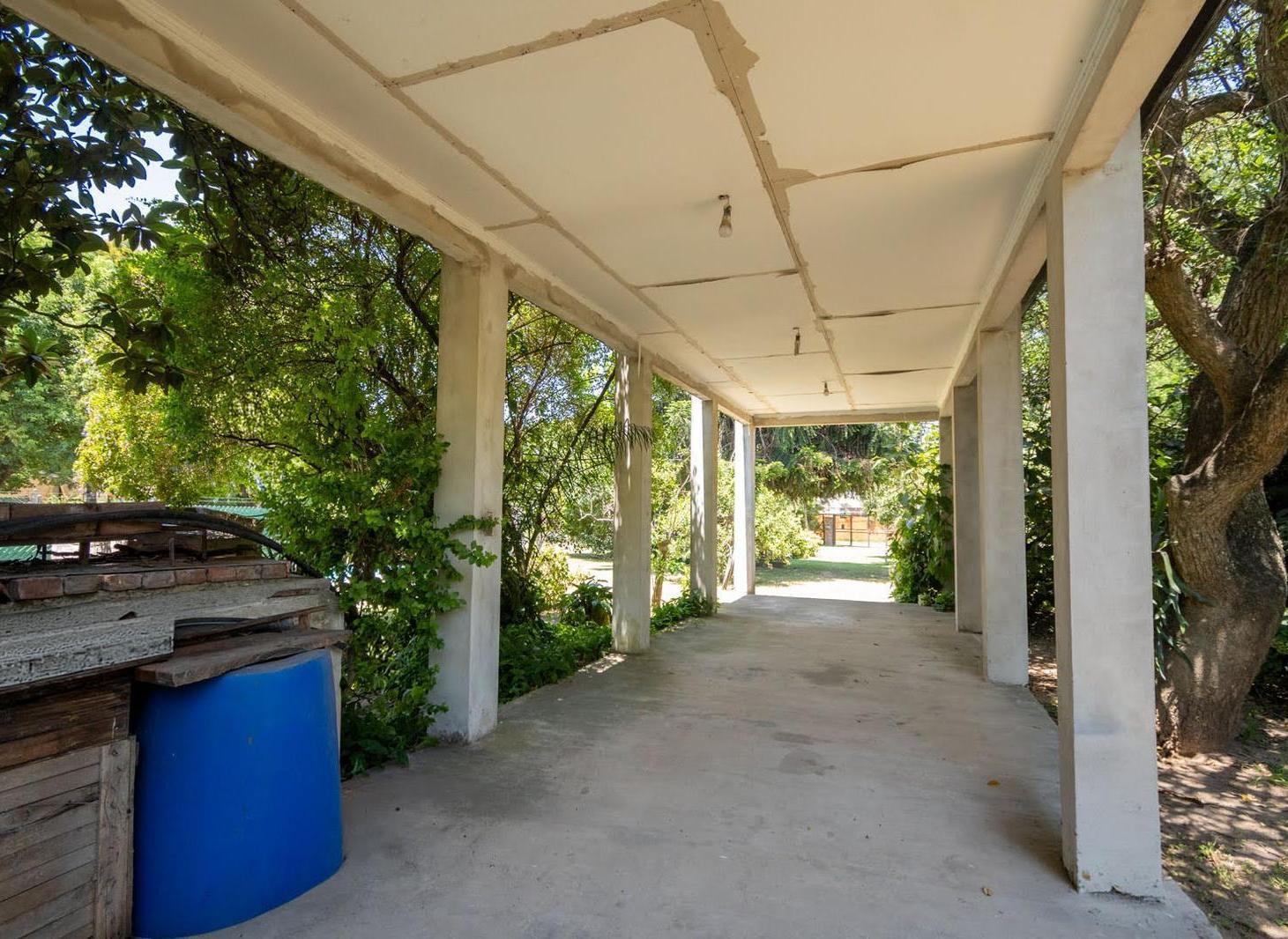 Foto de En venta quinta con gran terreno, piscina y excelente ubicación en, imagen 3