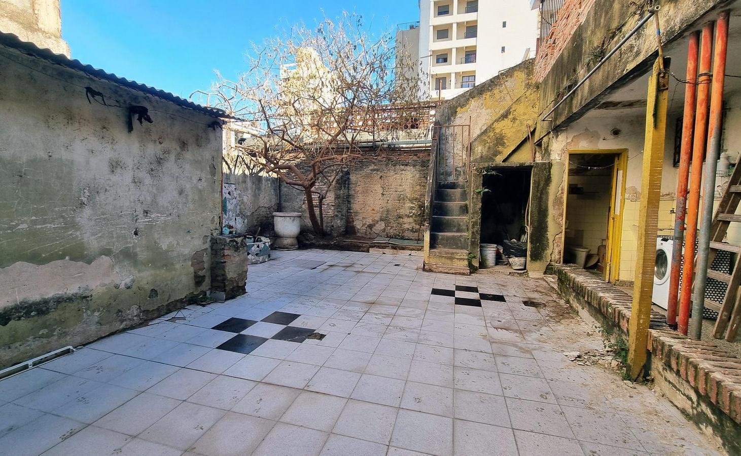 Foto de Excelente ubicación, PH en planta baja con cochera, en Zona Centro!!, imagen 2