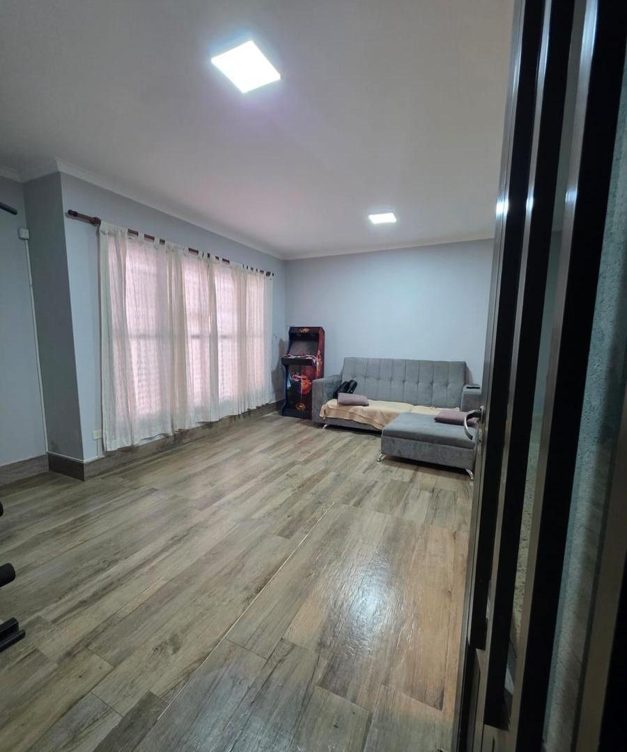 Foto de Oportunidad de Casa moderna a mts de Av. Facundo, imagen 2