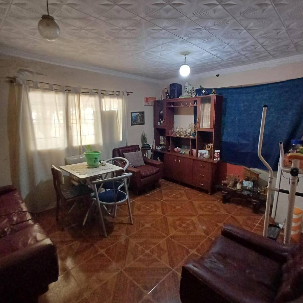 Venta Casa B° Cabildo (2 Casas en 1 Lote) 2