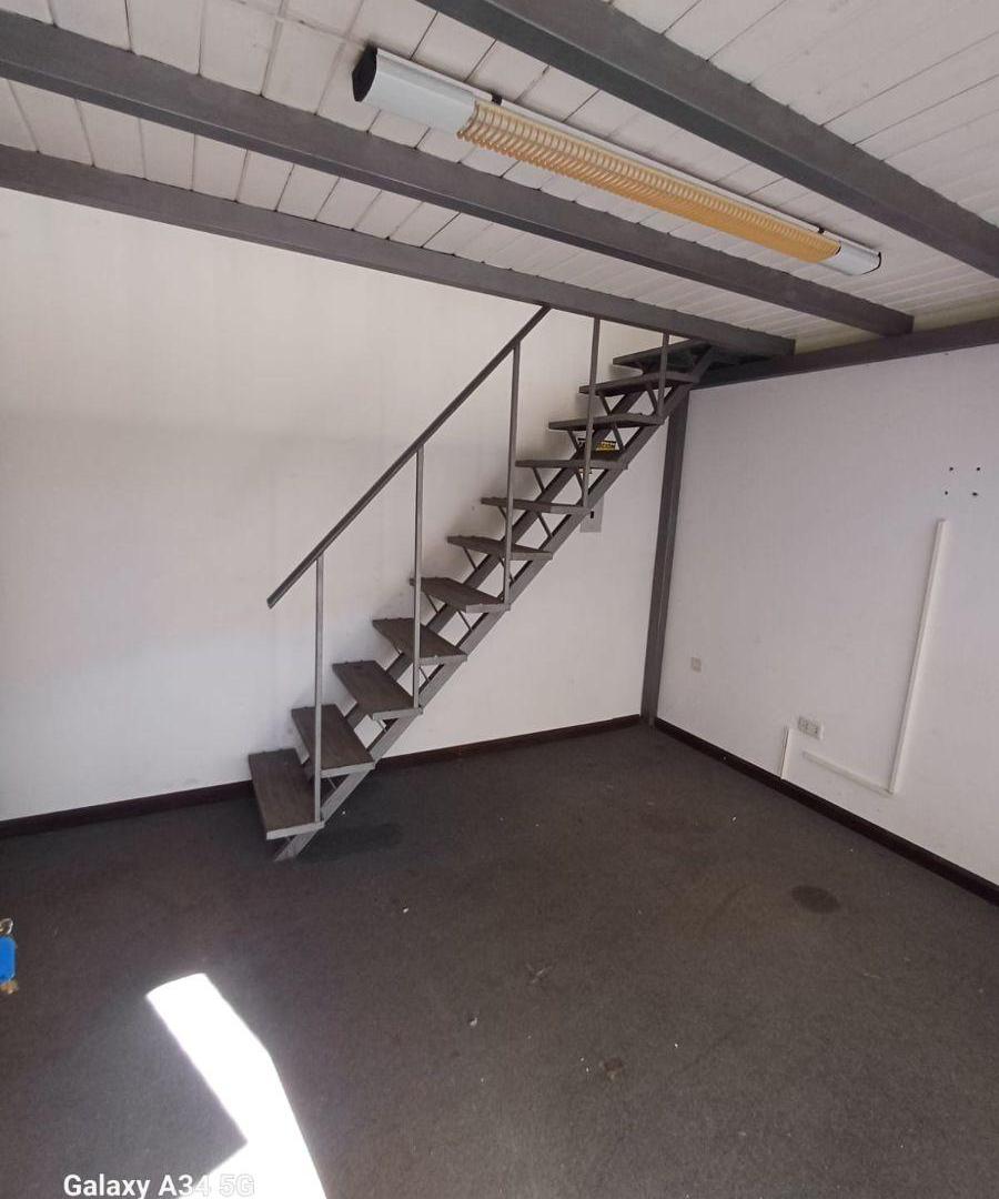 Foto de ALQUILER LOCAL GALERIA PIGALLE AV. RAFAEL NUÑEZ 4669, imagen 3