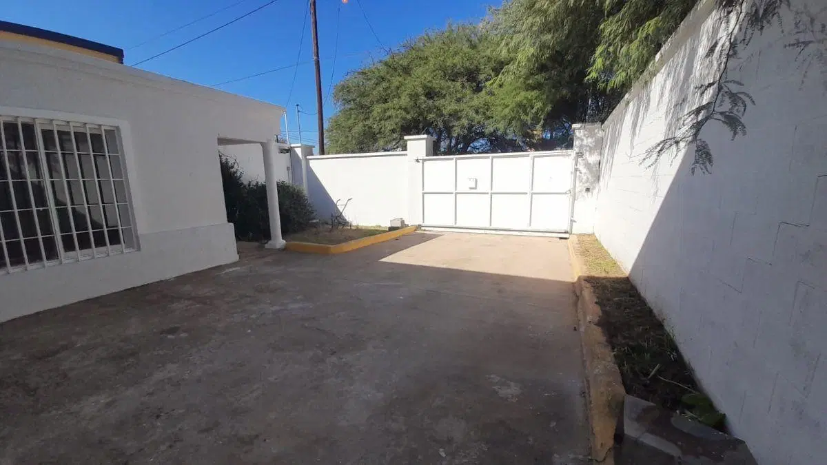 ALQUILER GALPÓN 300m2 - CARRARA 2