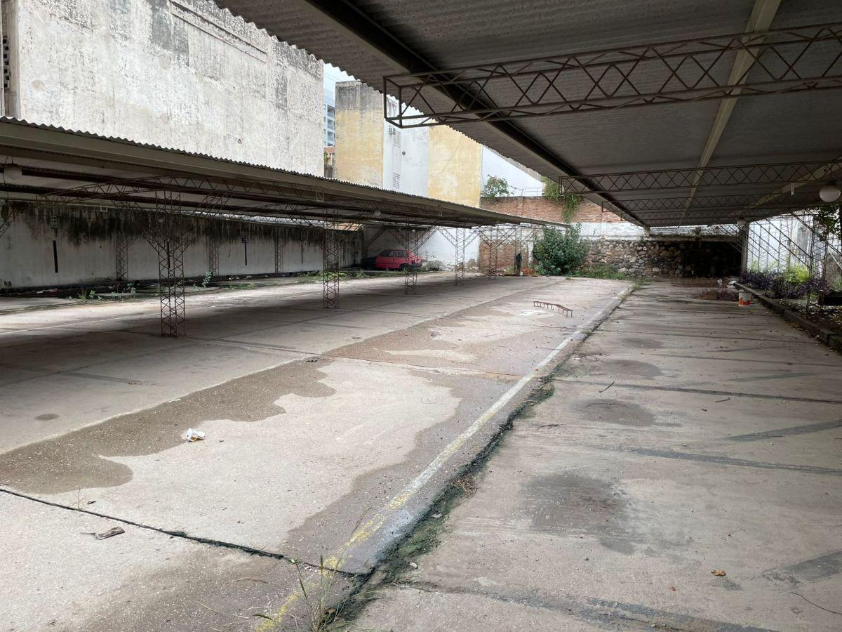 Foto de ALQUILER PLAYA DE ESTACIONAMIENTO (50 VEHICULOS) - BARRIO ALBERDI, imagen 4