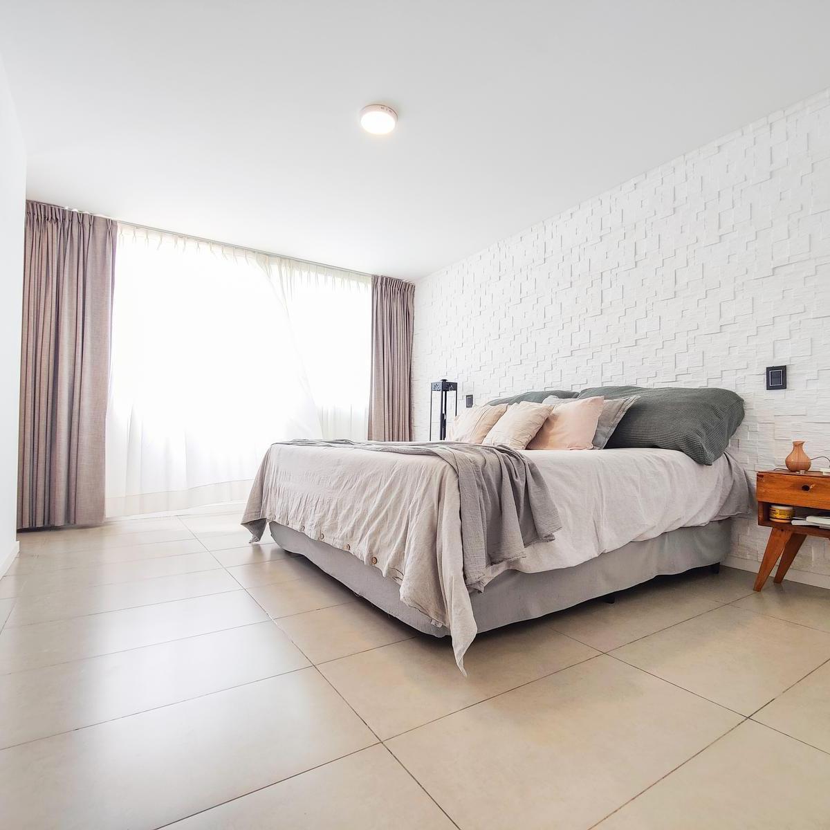 Venta Casa 4 Dorm. en Barrio Cerrado San Isidro - Villa Allende 2