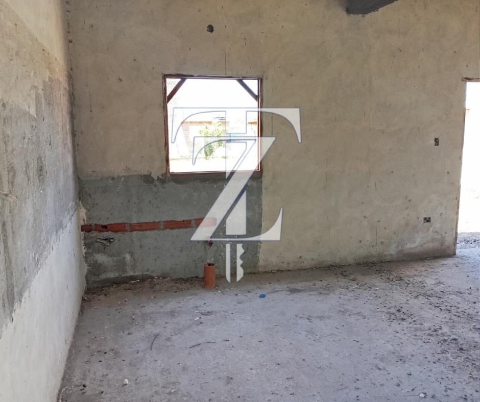 Foto de Terreno con Construcción Retoños de Colon, imagen 1