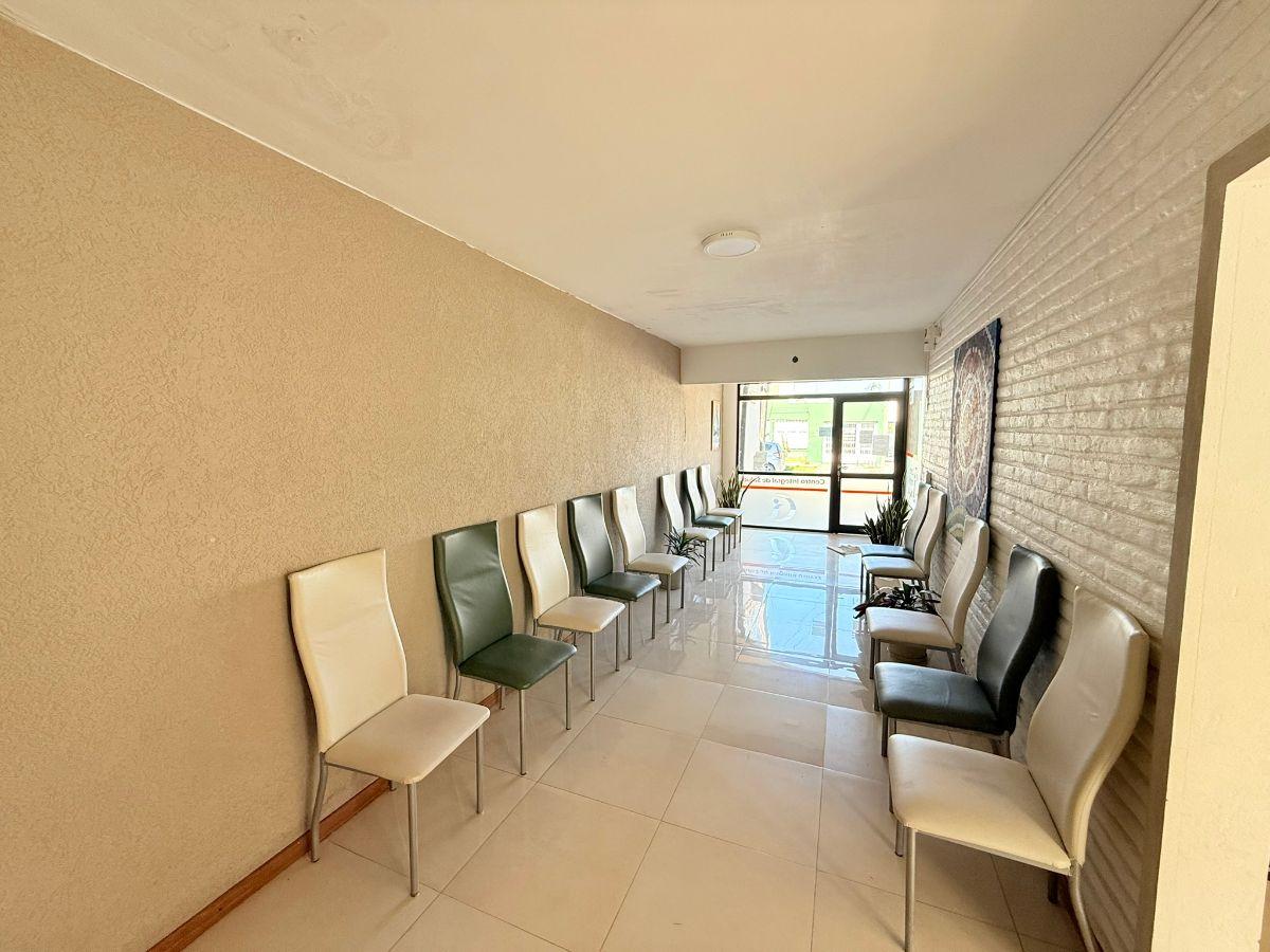 Foto de Propiedad apta para consultorios o vivienda, imagen 3