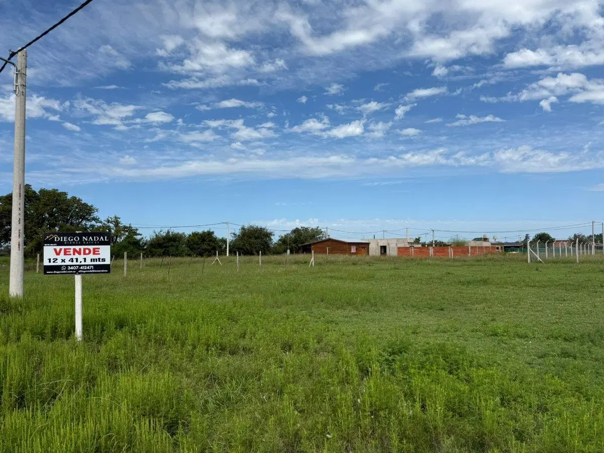 Lote amplio en Ramallo (B° Ombu) 5