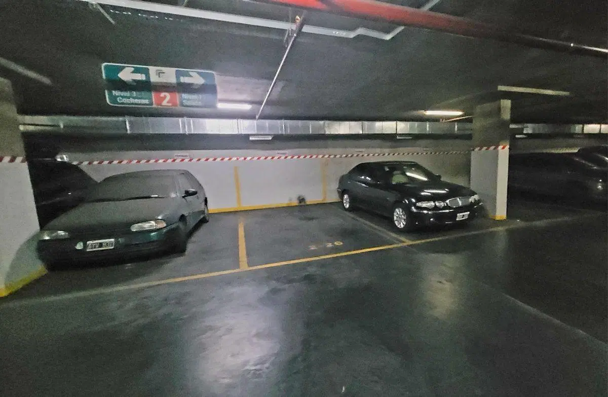 COCHERA VENTA BALVANERA 5