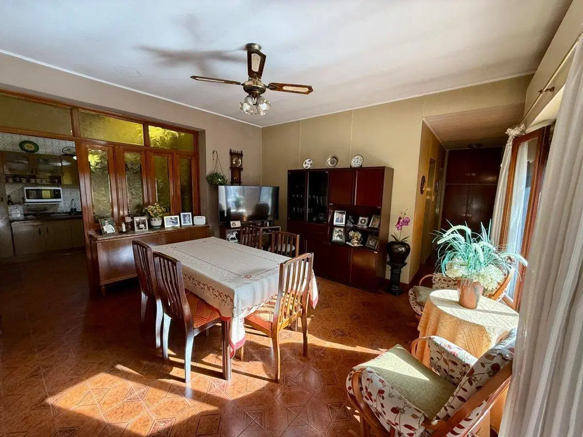 VENTA HERMOSA CASA 6 AMBIENTES JARDIN V LUZURIAGA 4
