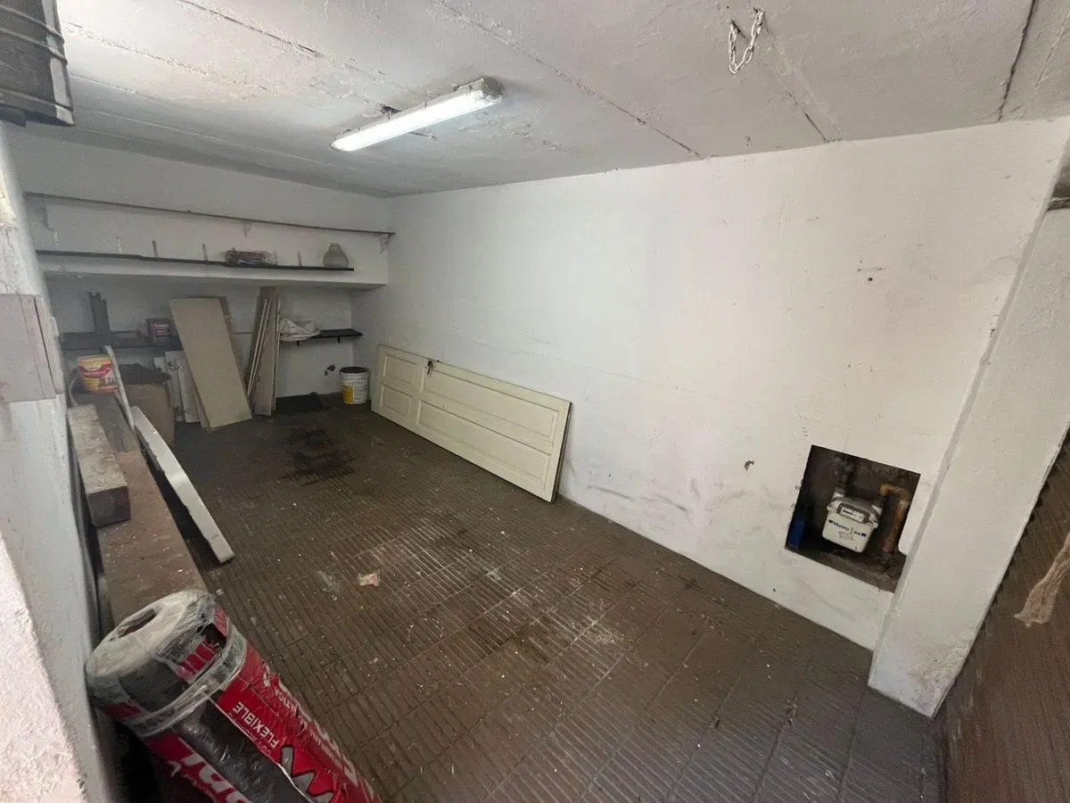 PH EN VENTA CON GARAGE S/ EXPENSAS 303 M2 4