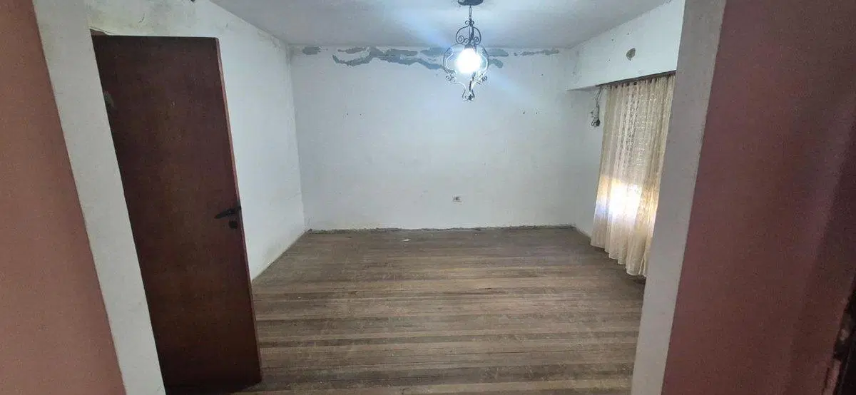 OPORTUNIDAD CASA Y TALLER A RECICLAR BERAZATEGUI 4