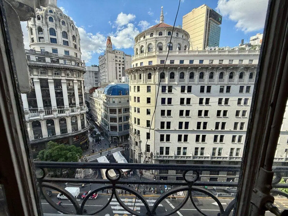 OFICINA VENTA CENTRO EDIFICIO MIGUEL BENCIT 3