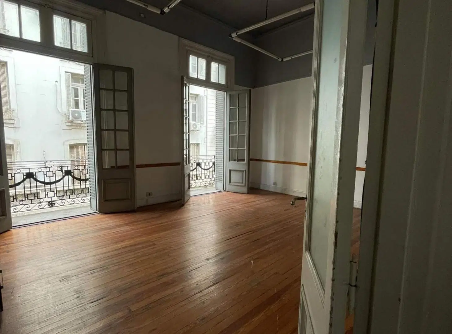 VENTA DEPARTAMENTO 6 AMBIENTES FRANCÉS MICROCENTRO 3