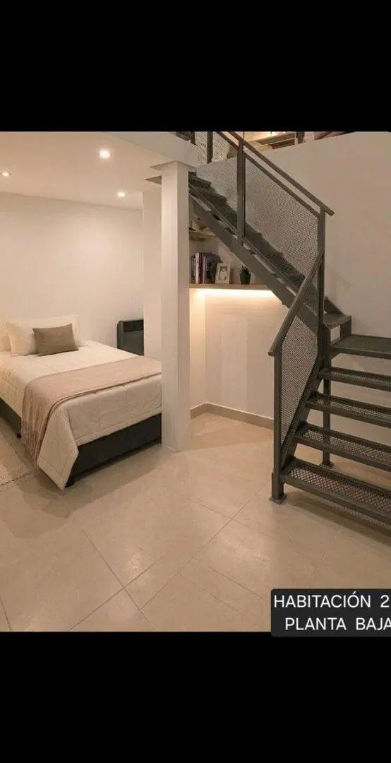 CASA 5 AMBIENTES BARRIO RESIDENCIAL BANFIELD ESTE 4