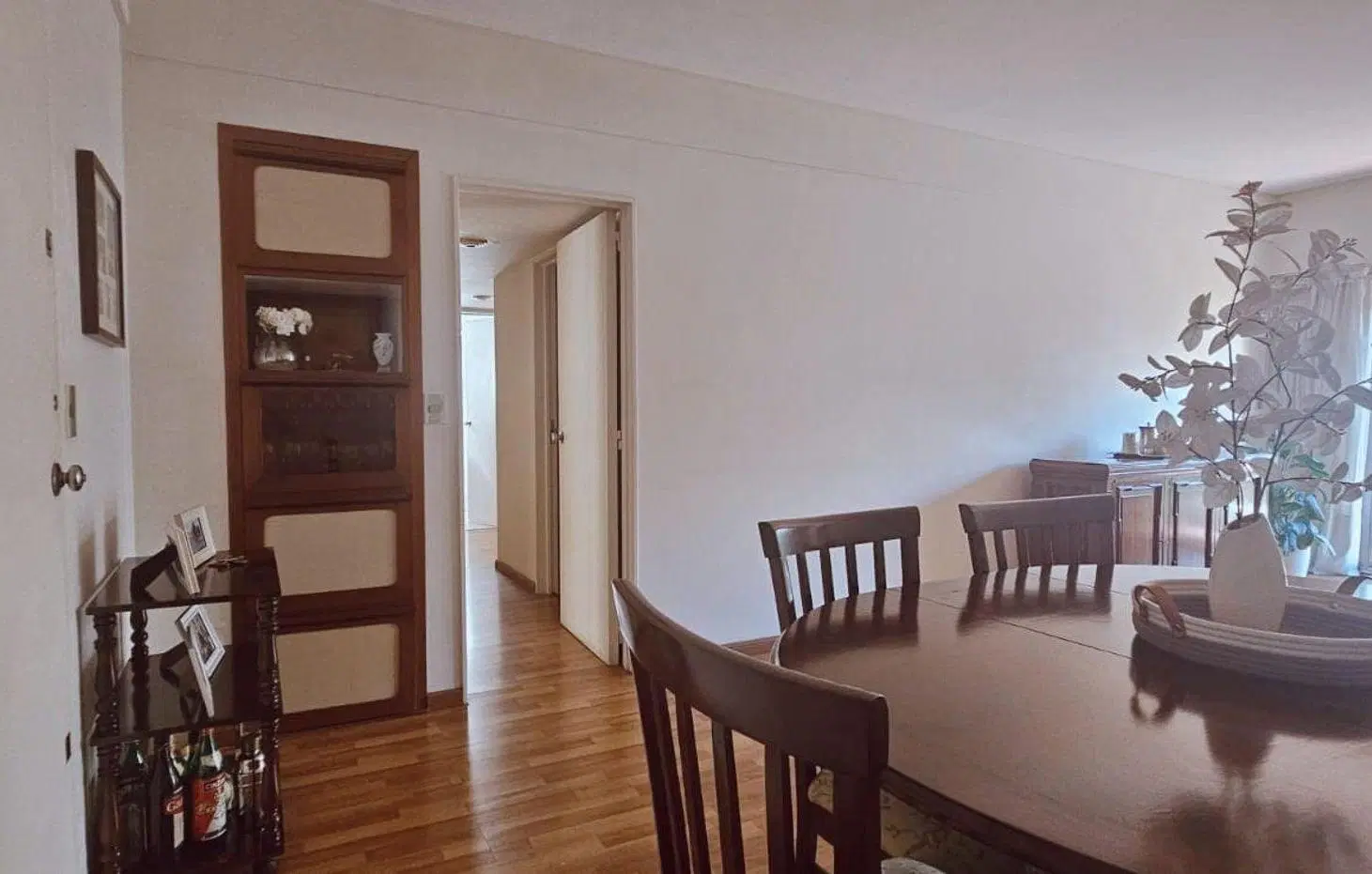 Venta   4 Ambientes dependencia balcon cochera 5
