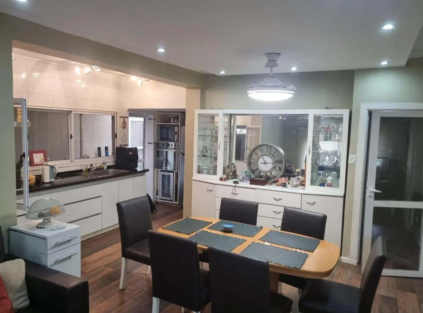 Venta Casa 4 amb Garage parrilla APTO CRÉDITO 4