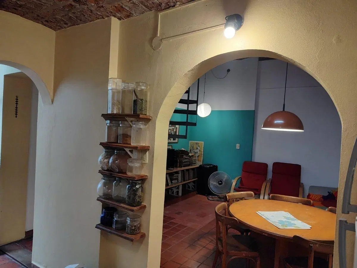 Gran PH 130 m² con doble terraza, verde y espacios 5