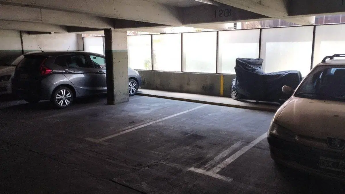 COCHERA DOBLE TECHADA VENTA BELGRANO SEGURIDAD 4