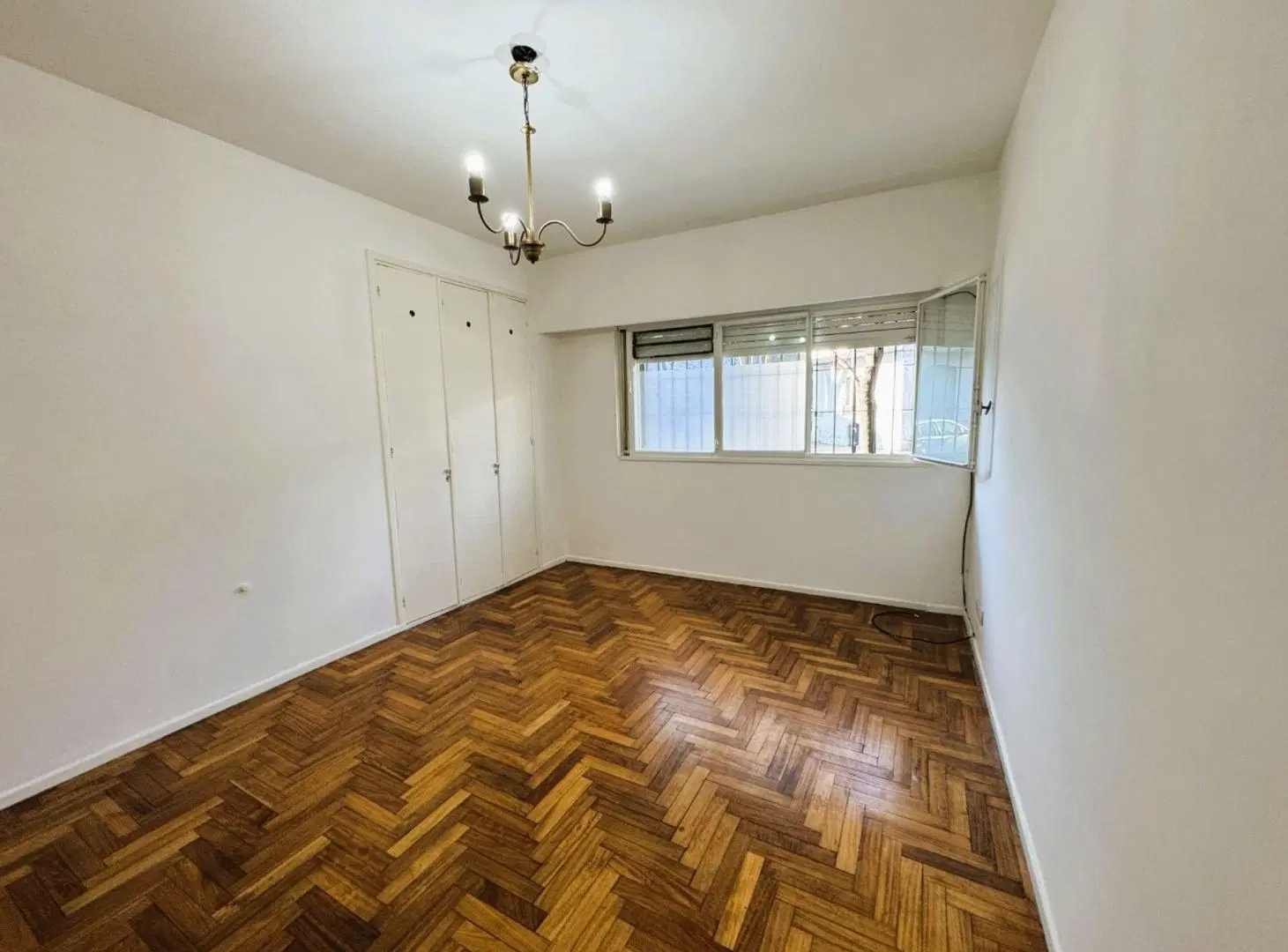 MONOAMBIENTE IMPECABLE EN CABALLITO! 2