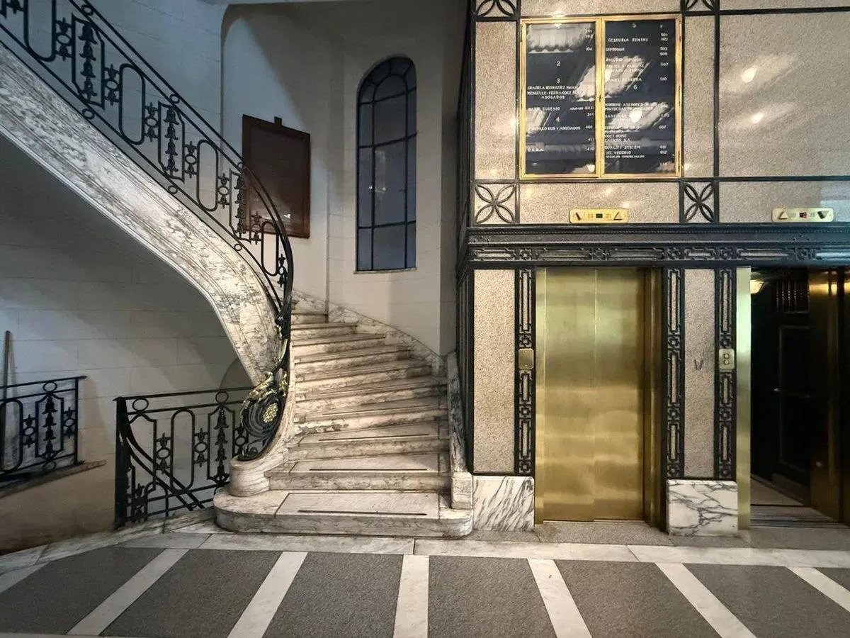 OFICINA VENTA CENTRO EDIFICIO MIGUEL BENCIT 2